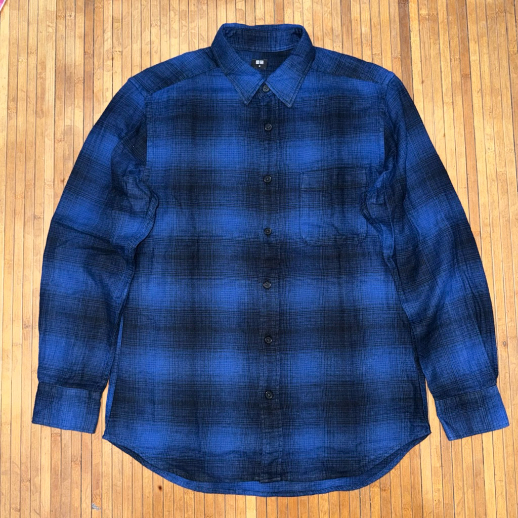 UNIQLO SOFT FLANNEL VETERANO BLUE BLACK LONG SLEEVE SHIRT