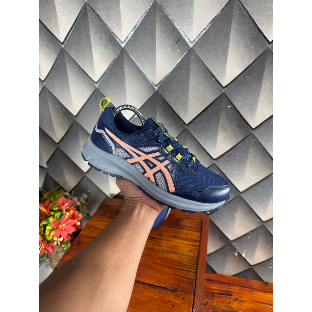 asics trail scout