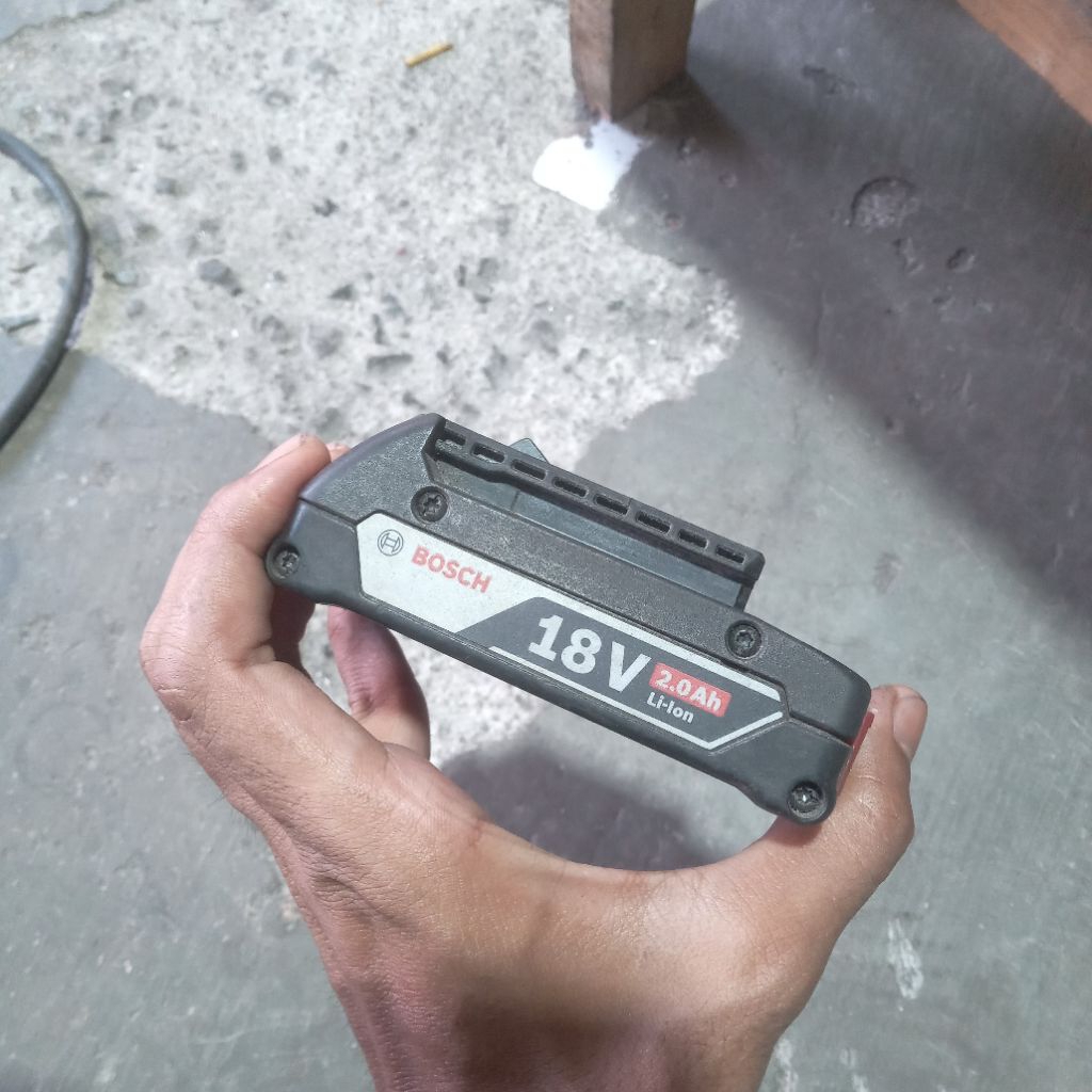 Bosch Baterai Bor GBA 18V Li Bekas mulus Orii