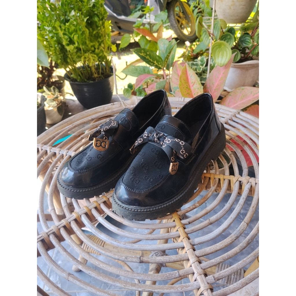 (preloved) sepatu wanita docmart no.36