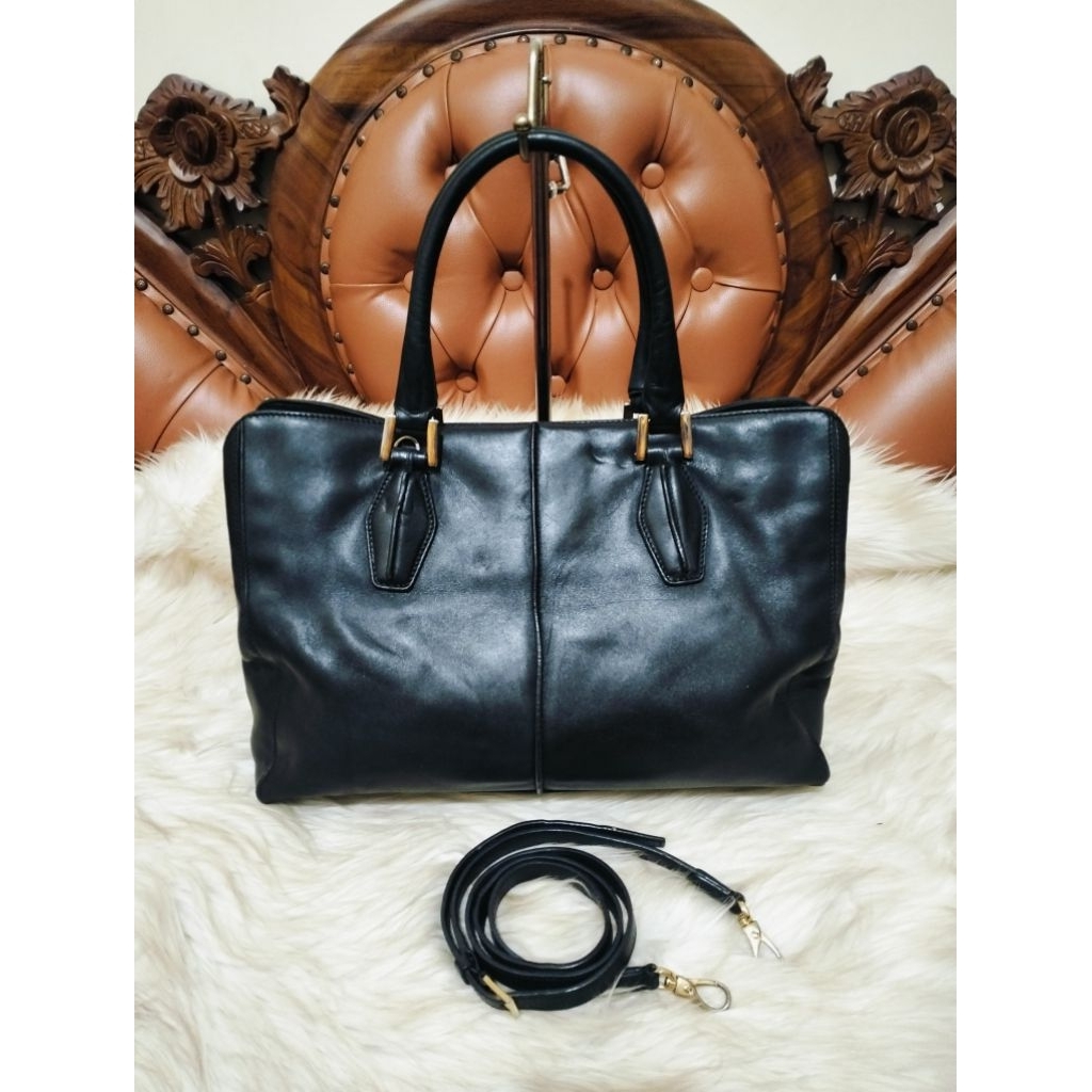 TOD'S Black Leather  Satchel Bag