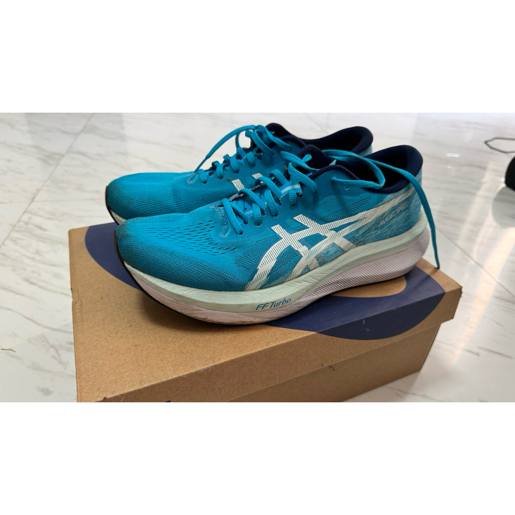 Asics Magic Speed 4