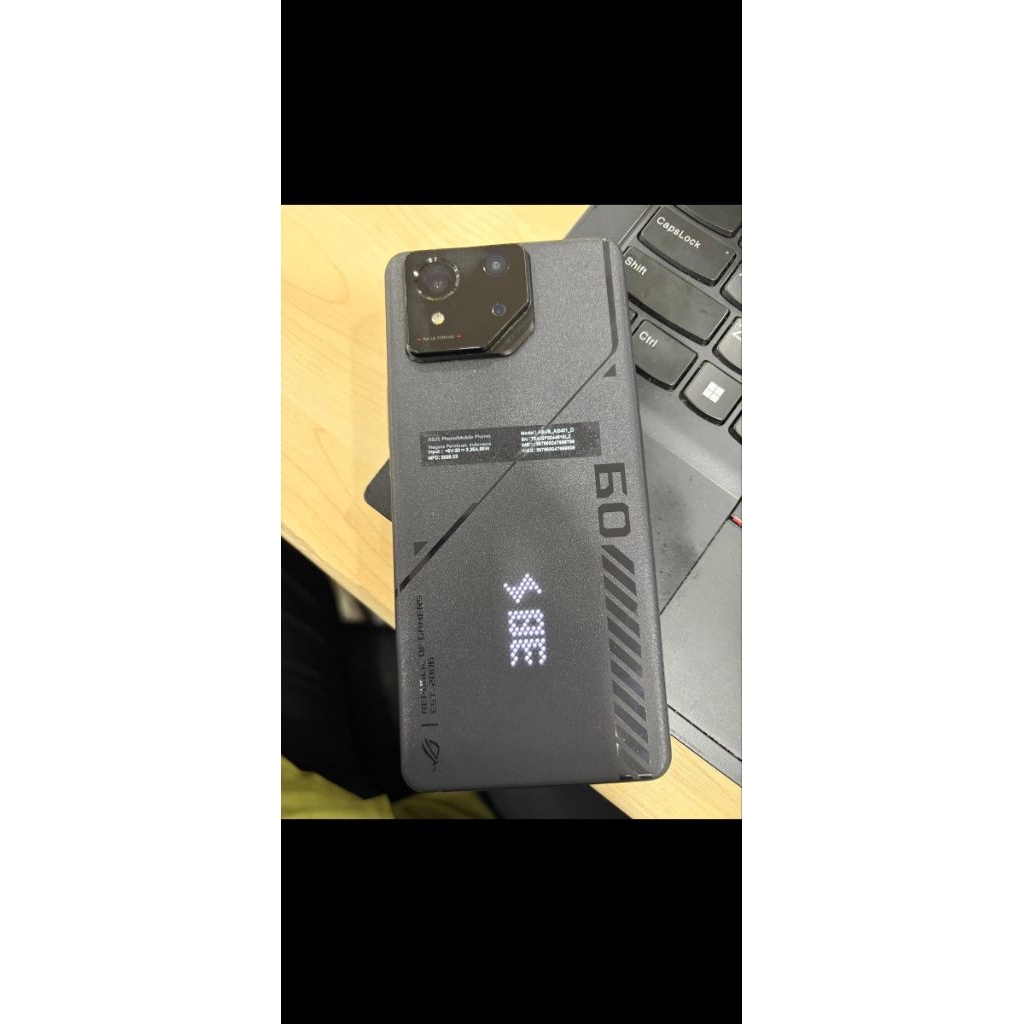 Asus ROG Phone 9 FE 12/256 second retak