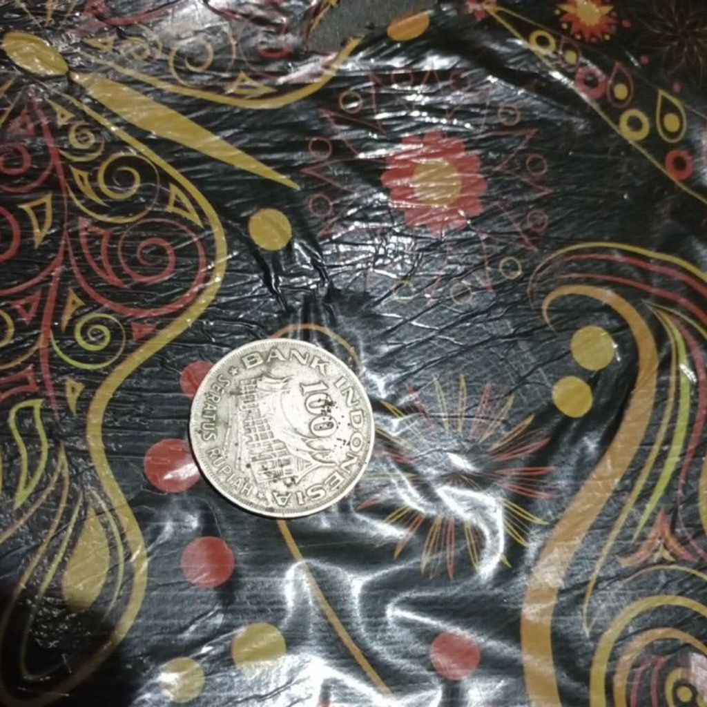 uang koin 100 perak