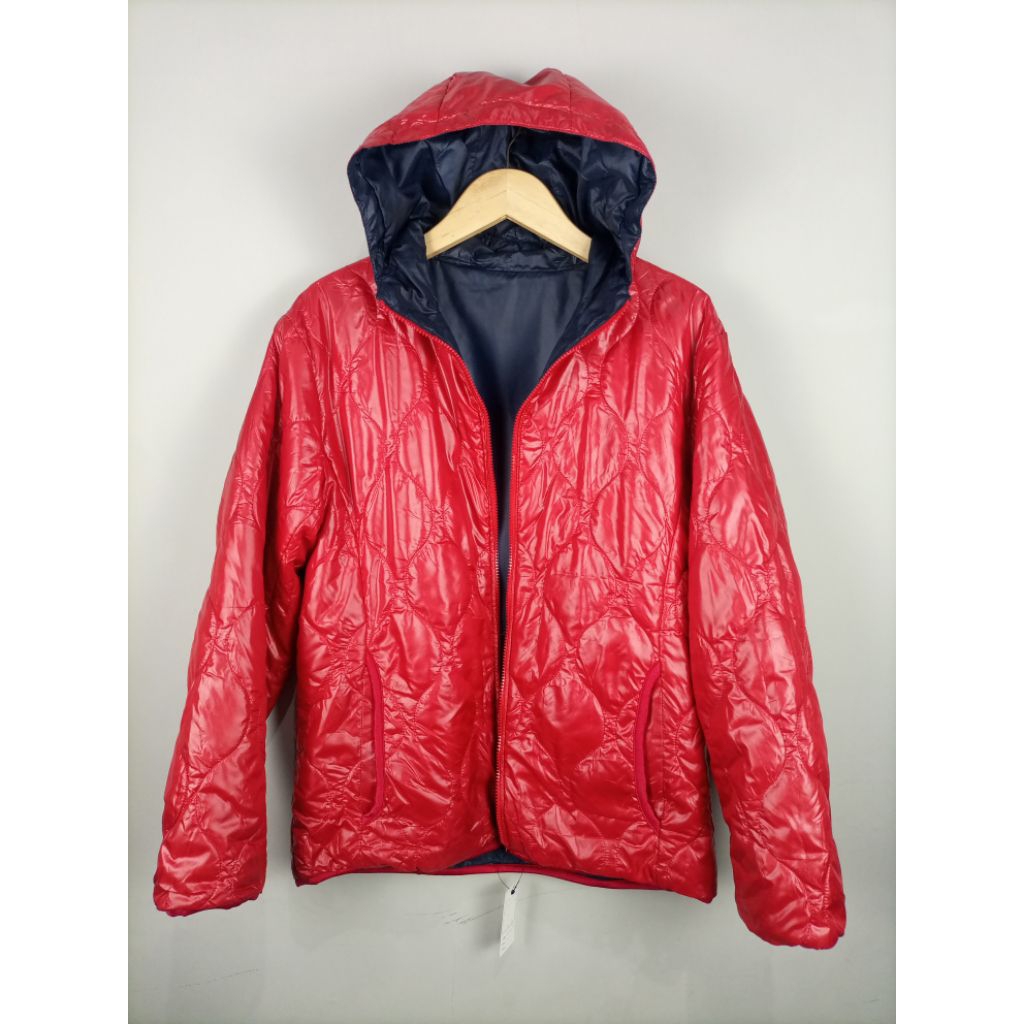 Jaket Uniqlo Bolak Balik Puffer Quilted_Merah Navy Pekat_Size L