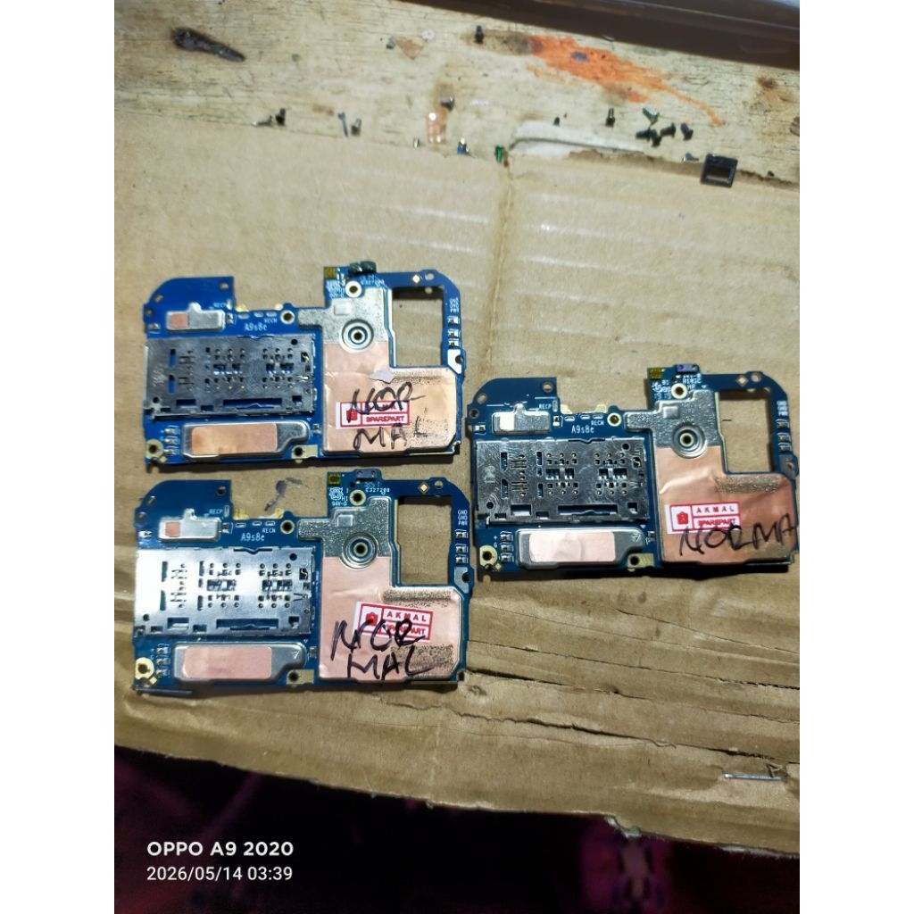 MESIN REALMI 3 RAM 4/64 NORMAL JAYA
