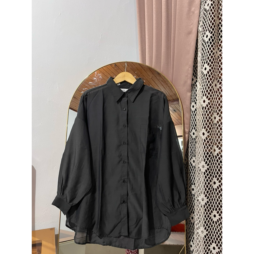 Preloved kemeja outer oversize Wego (new)