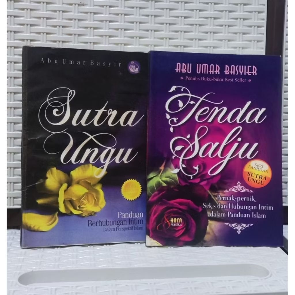 preloved buku pasutri sutra ungu Dan tenda salju