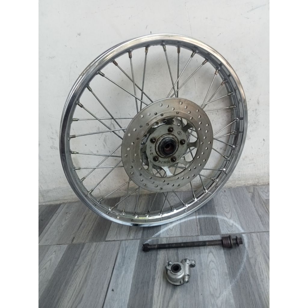 velg depan Supra x lama Supra x 100 original second