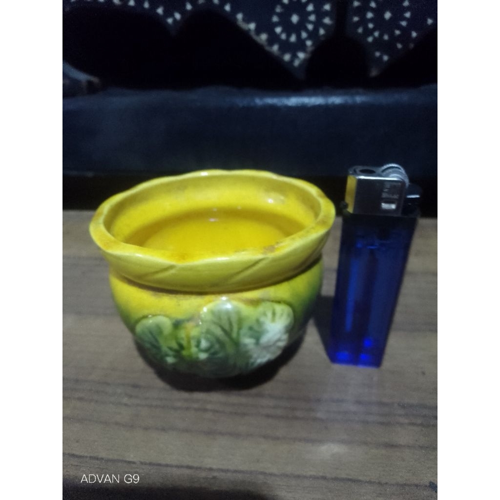 pot majolica barang lawas pot eropa