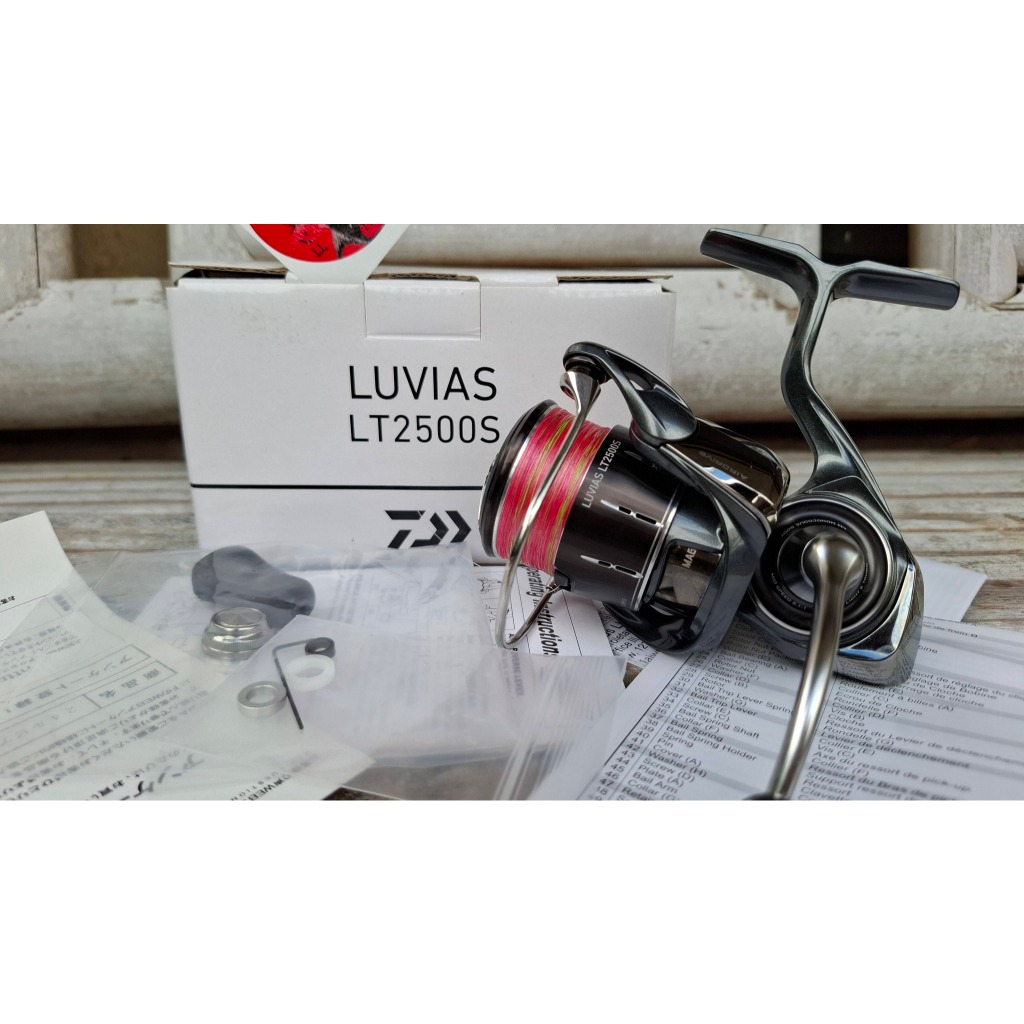 SECOND SPINNING REEL DAIWA LUVIAS LT2500S