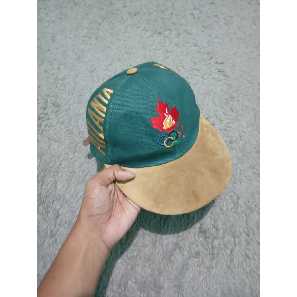 TOPI VINTAGE OLIMPIADE CANADA 1996