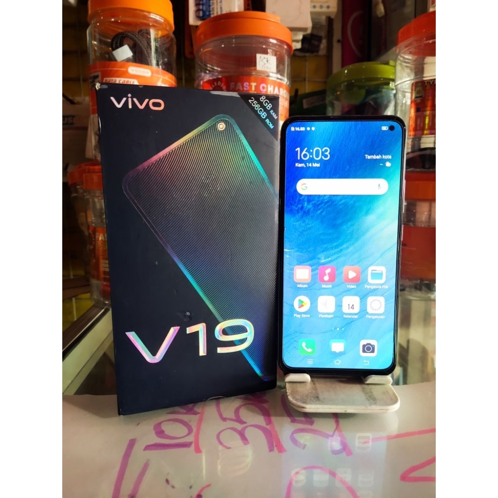 Vivo V19 (8/256) Ori, Fullset.