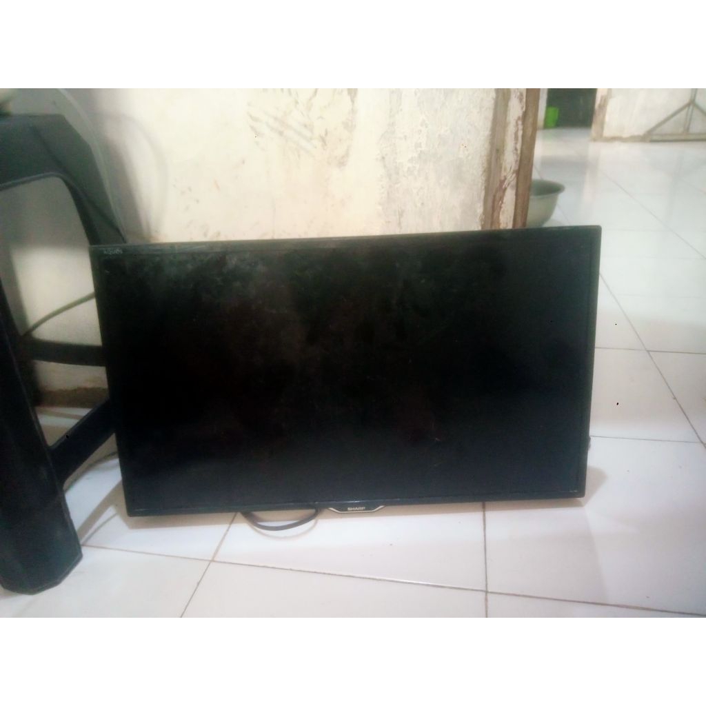 TV LED SHARP SECOND MINUS LCD RUSAK MESIN NYALA