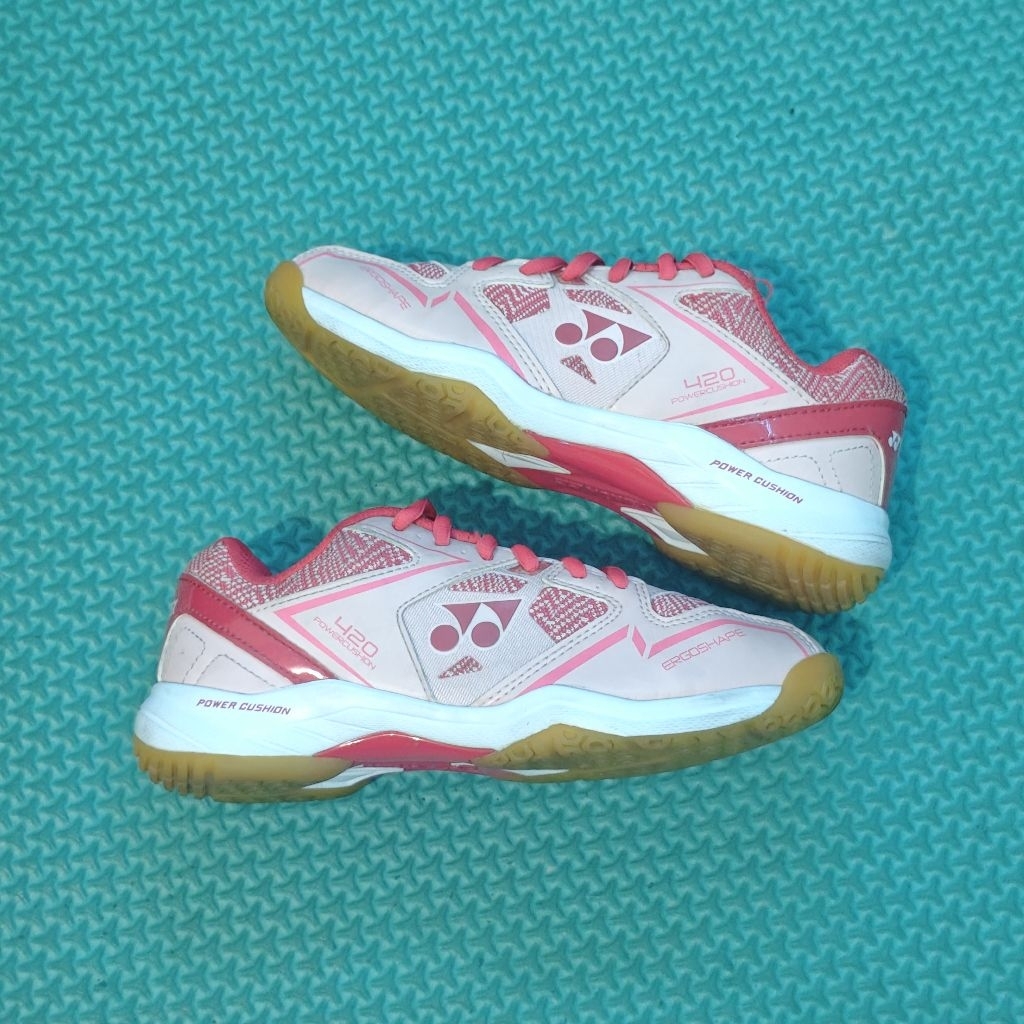 Sepatu badminton Yonex SHB 420 CR original second size 36