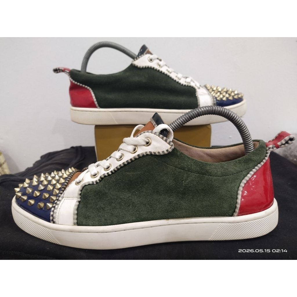 Christian Louboutin Seavaste 2 Spikes Sneakers size 42