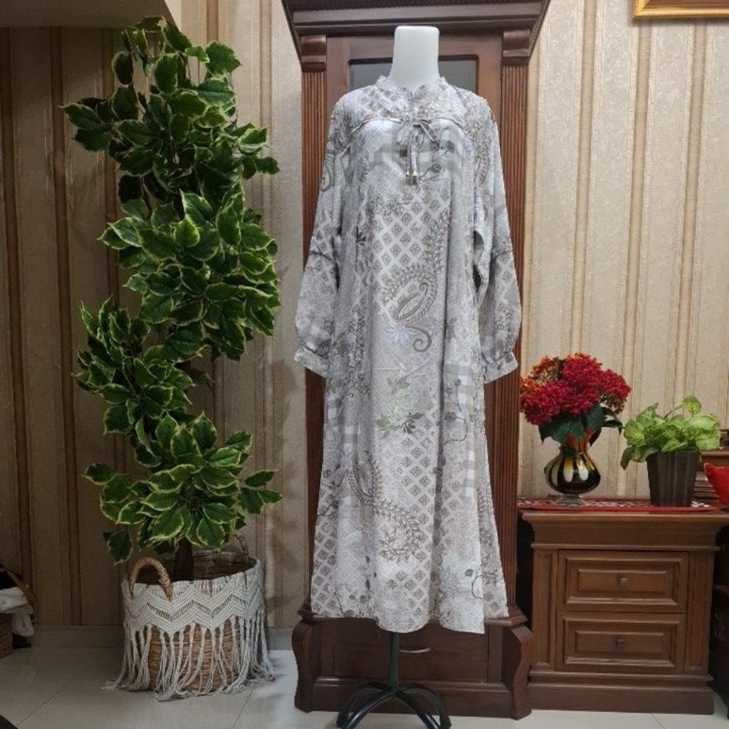 Midi dress Najwa jumbo terbaru.