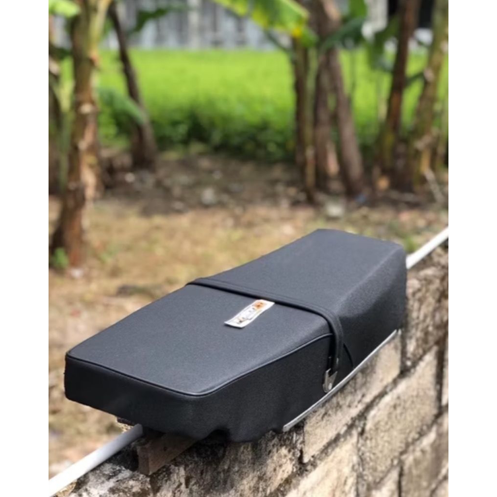 JOK GL PRO DLESER-RAPET DEPAN BELAKANG-jok gl pro dleser hitam-jok gl pro dleser lis hitam