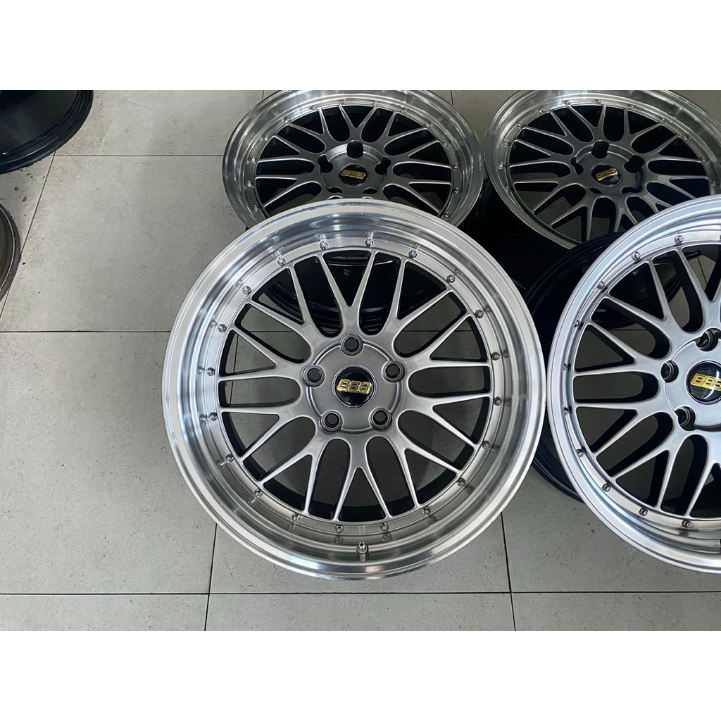 Velg BBS LM R18 5x120 + Ban Accelera PHI 225 35 18 (2 pcs)