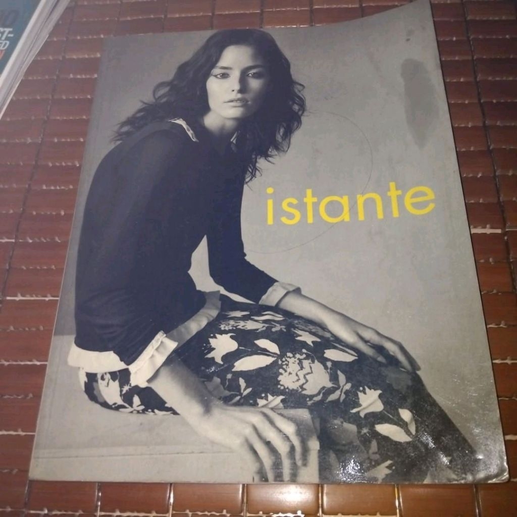 majalah collezione istante primavera estate 1997