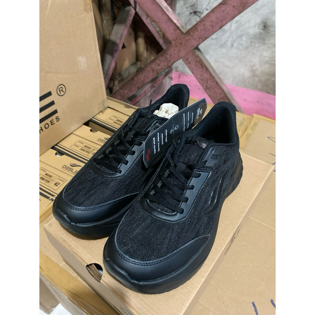 Sepatu sekolah - Robin by desle warna hitam