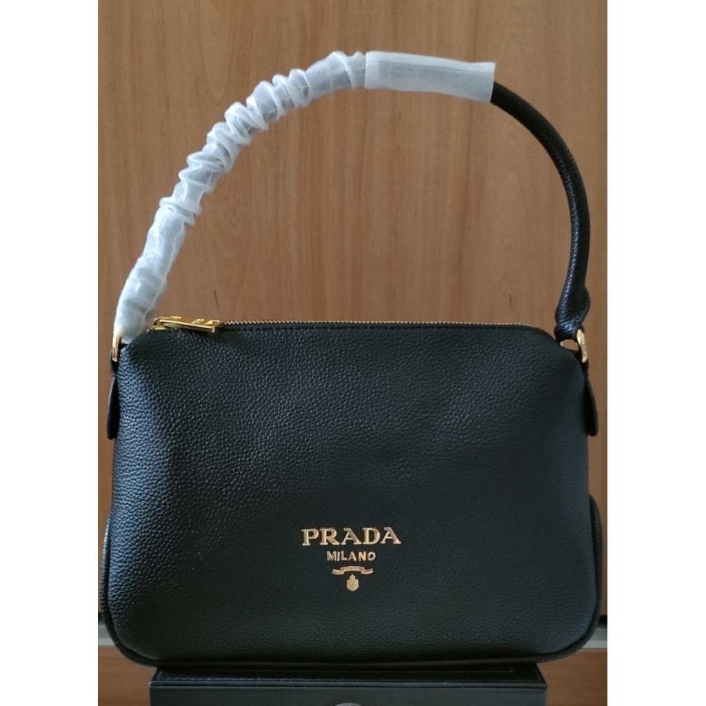 hobo bag prada hitam full kulit