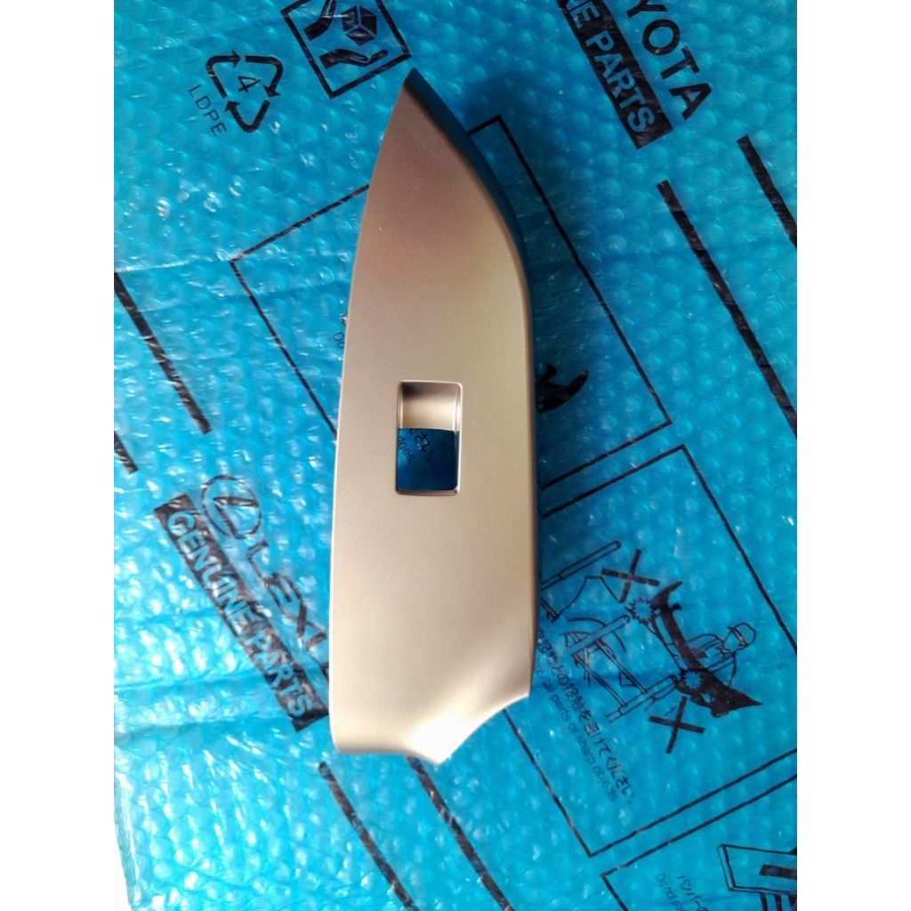 panel power window innova reborn (kiri)