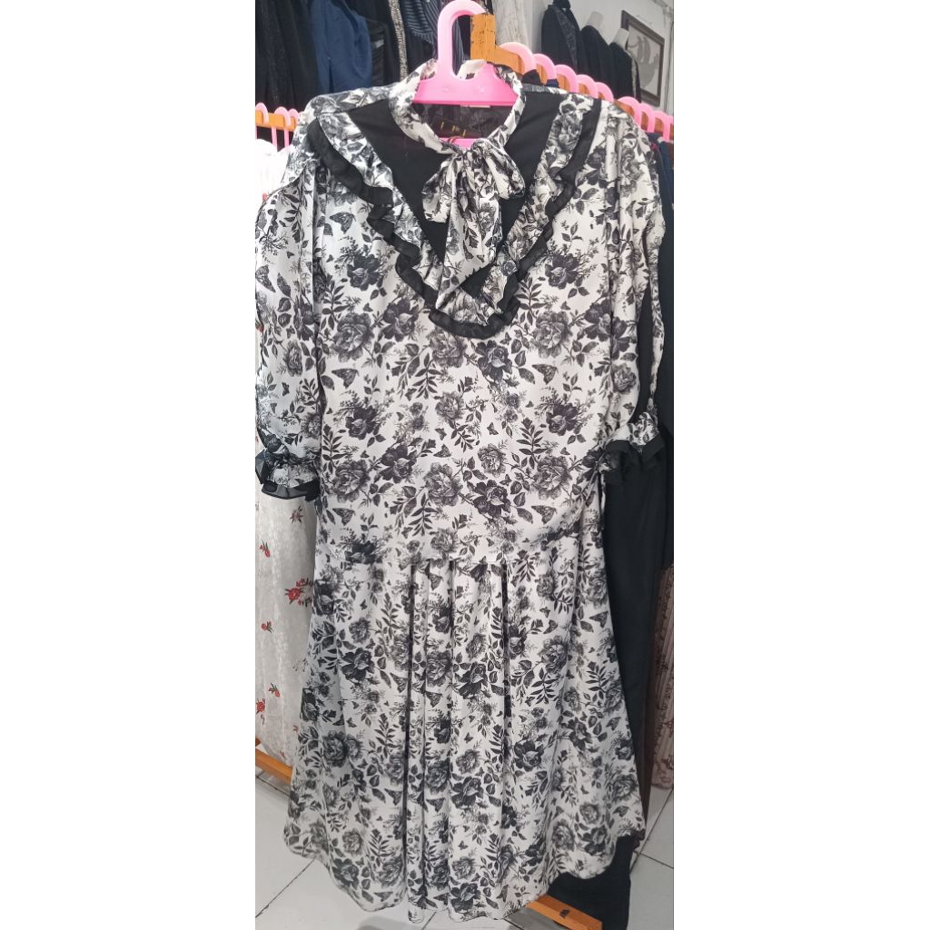 Baju Setelan Rok Hitam Putih