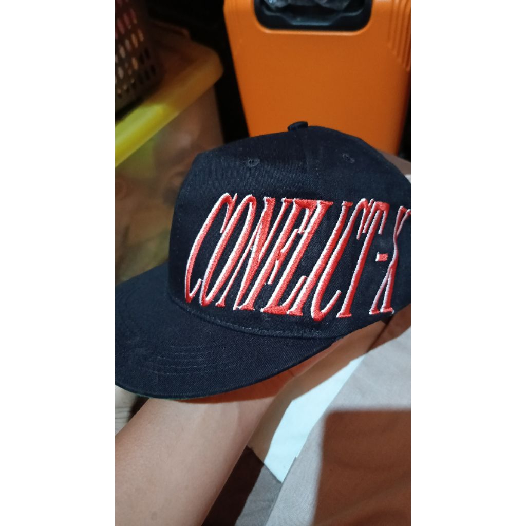 TOPI CONFLICT-X ART LIMITED