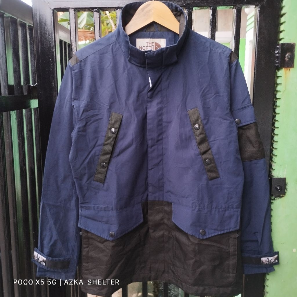 TNF MOUNTAIN PARKA