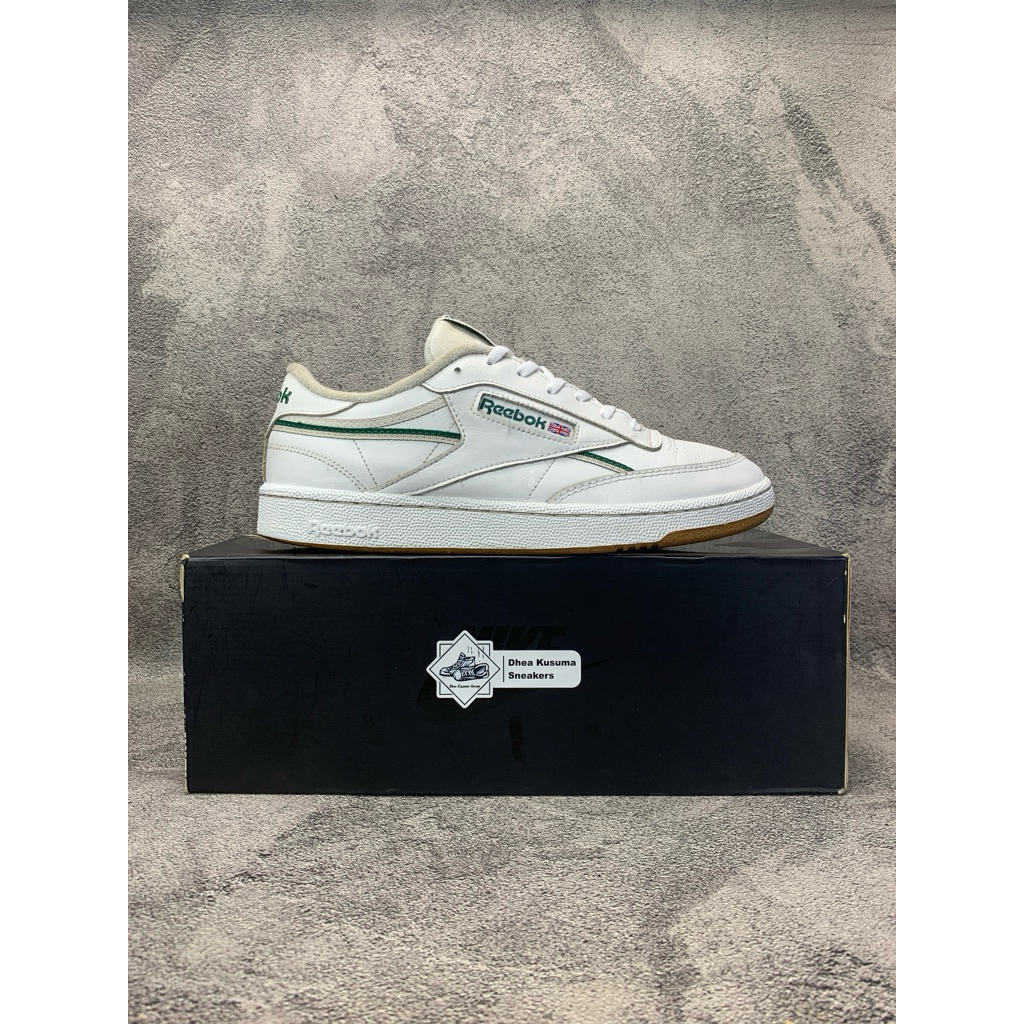 Sepatu Second Casual  Reebok Club C Revenge  Size 43 Insole 28 cm  Original Guarantee 100%