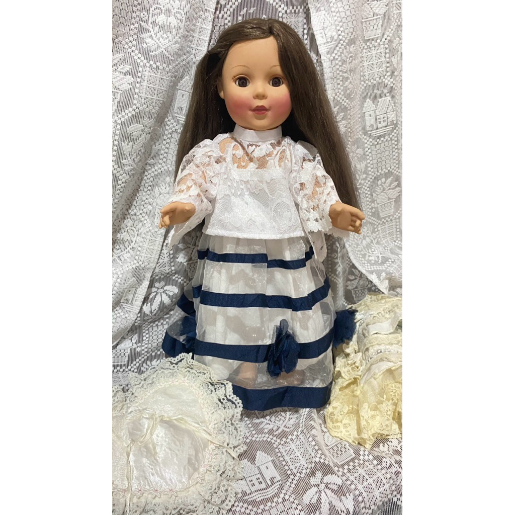 boneka doll madame alexander tahun 2009