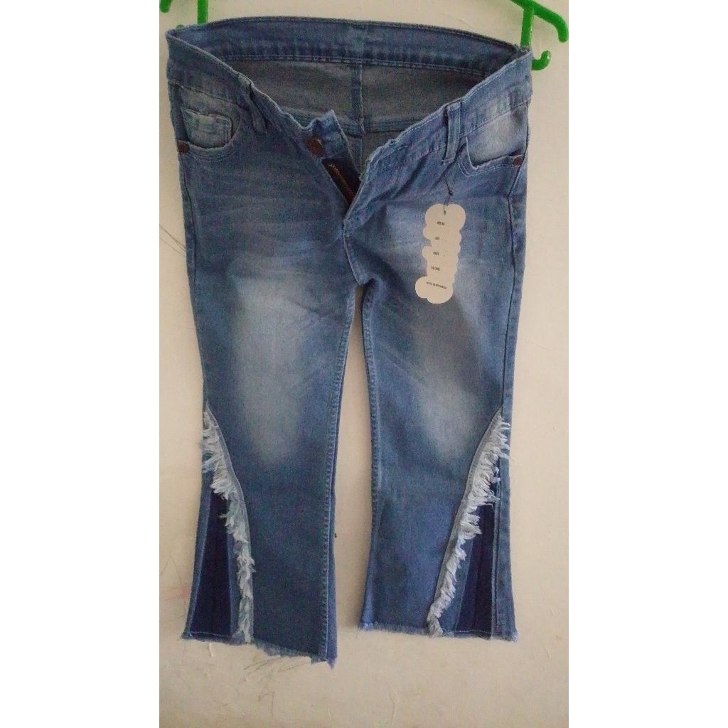jeans cutbray anak