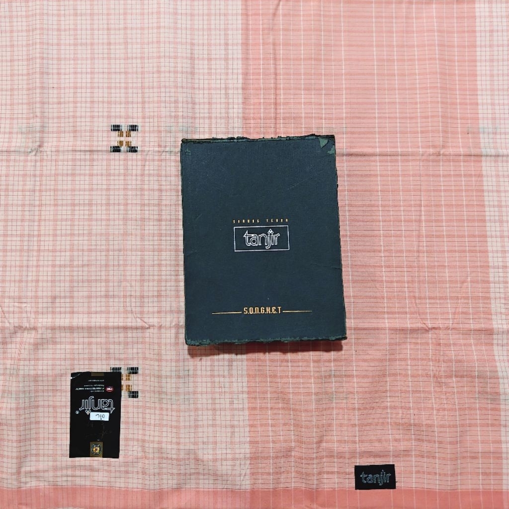 sarung tanjir sarung jadul (bukan sarung pl preloved)