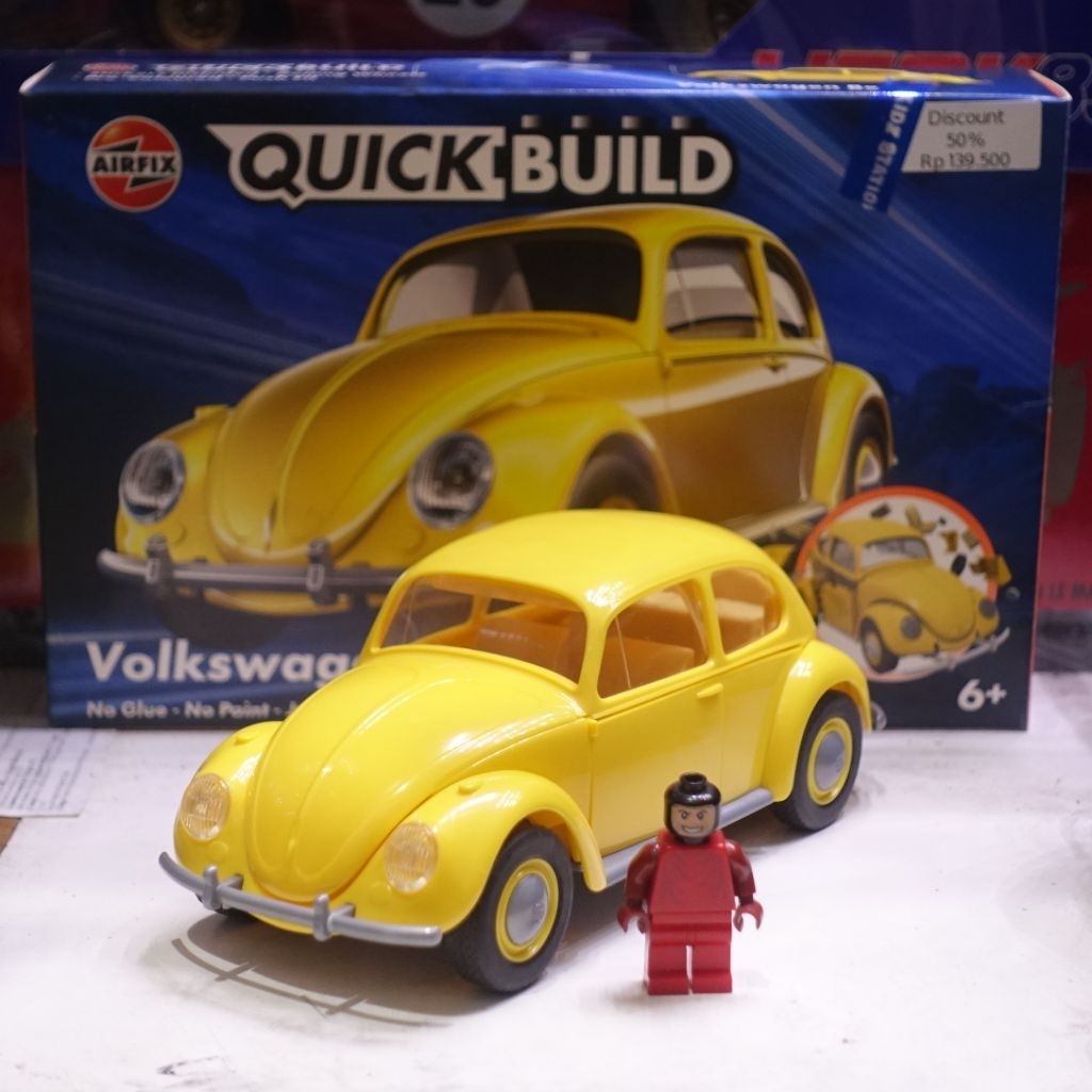 Airfix Quick Build 1/24 Volkswagen Beetle GRATIS Minifig