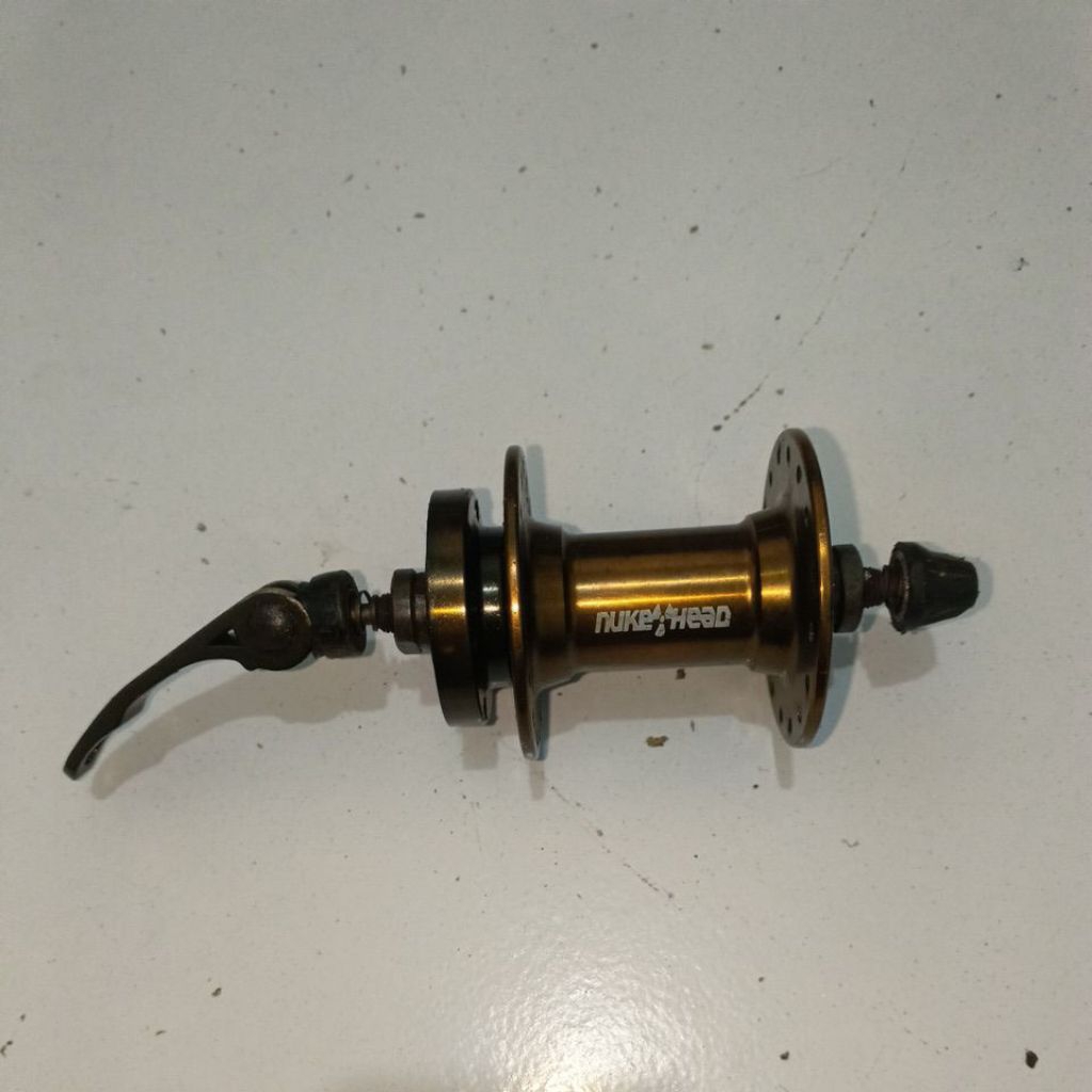 HUB NUKEHEAD .ALLOY 32 HOLE DEPAN LONCER. BELUM BERING. ORIGINAL COPOTAN