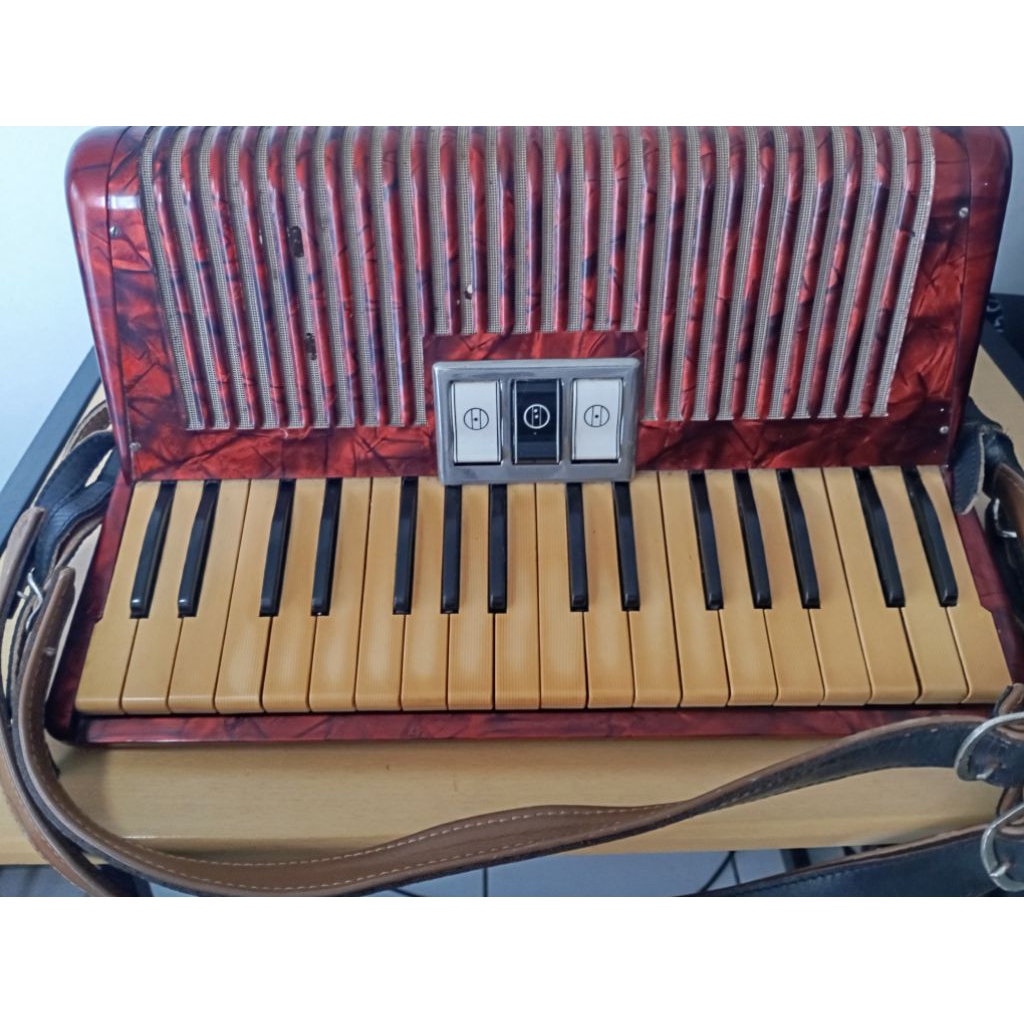 Accordion HOHNER ARIETTA IM