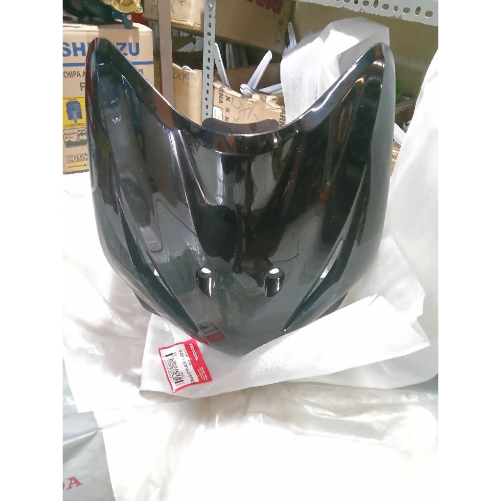 COVER PANEL TAMENG DEPAN REVO 110 ABSOLUTE REVO 110 HITAM ORIGINAL 64500 KWW A00FMB