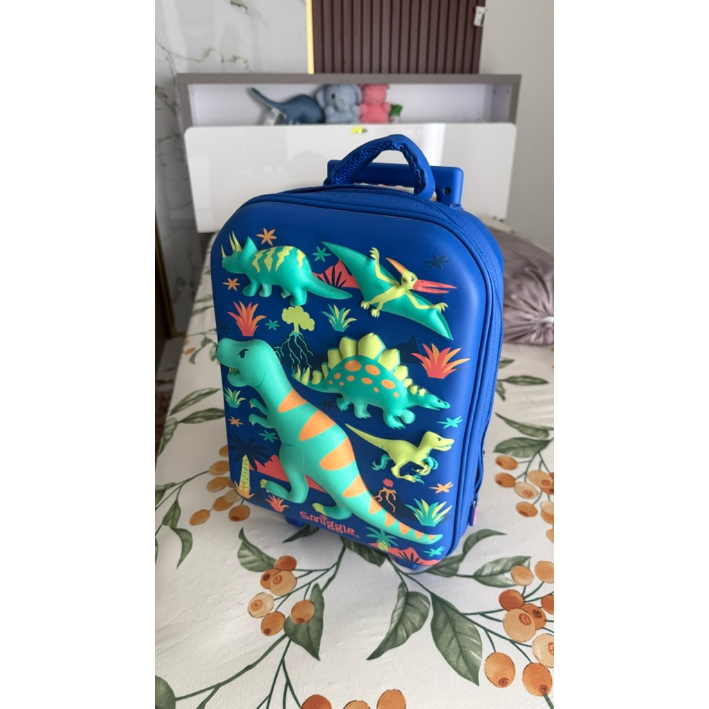 Smiggle Movin' Junior Hardtop Trolley Bag Blue preloved