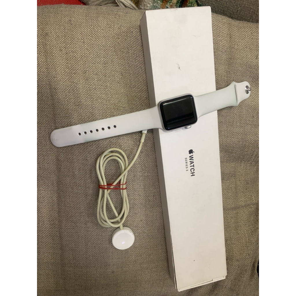 apple watch 3 38mm silver iBox/lengkap