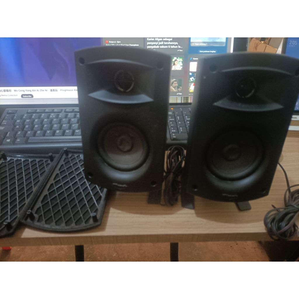Speaker 2 Way Satelit Klipsch Promedia GMX A-2.1