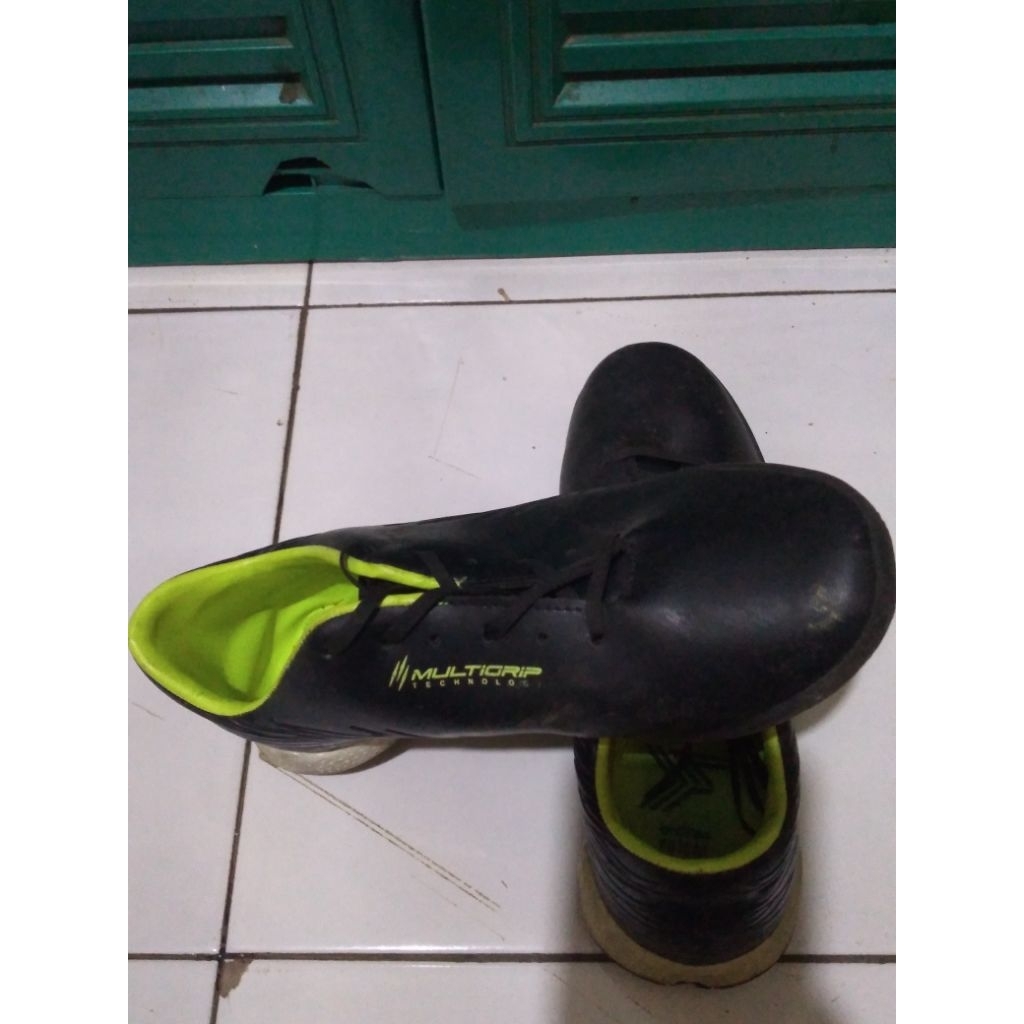 Sepatu Futsal Ardiles Second like new
