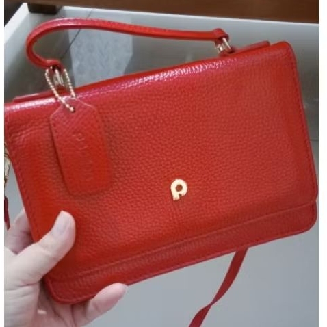 Tas Papillon k3504 PRELOVE warna merah tali panjang LIKE NEW