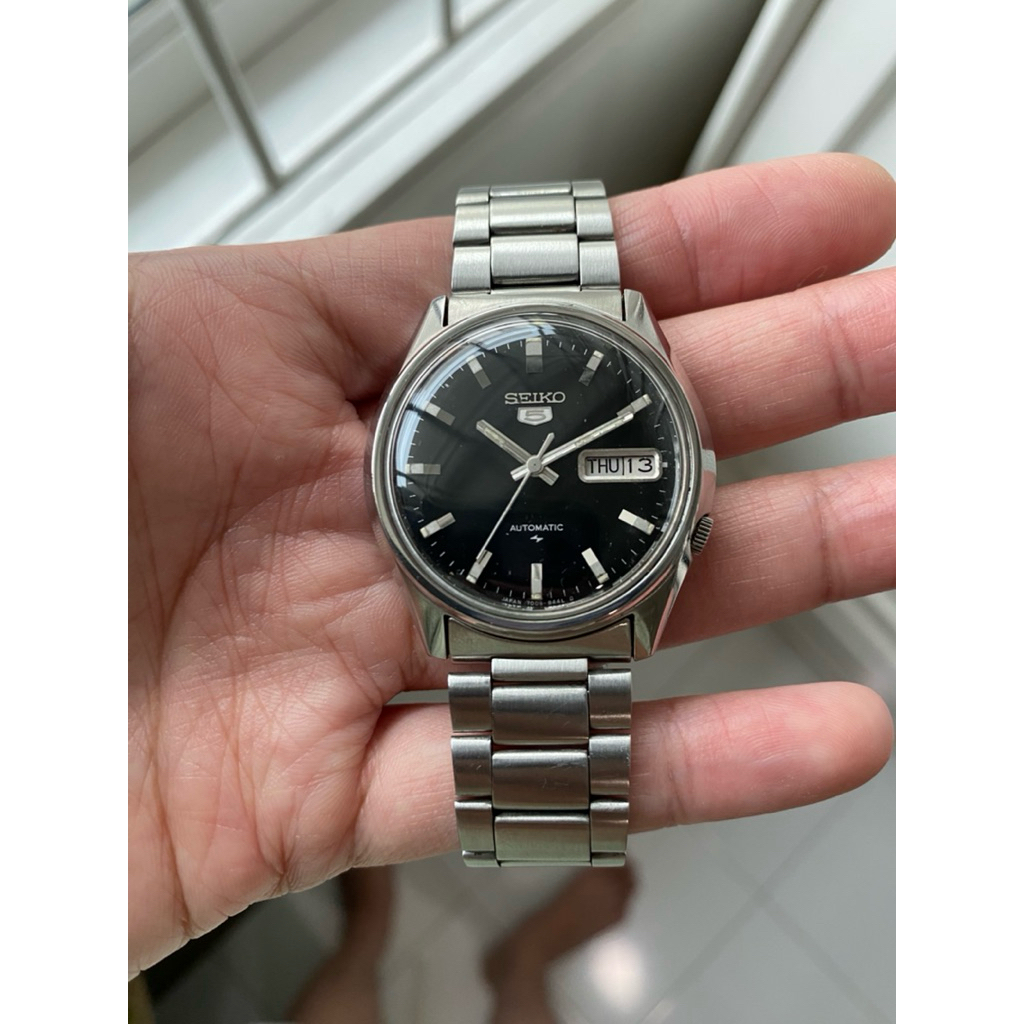 Seiko 5 Automatic Black Dial Ref 7009-4010 full original dengan bracellet bawaan kondisi istimewa mu