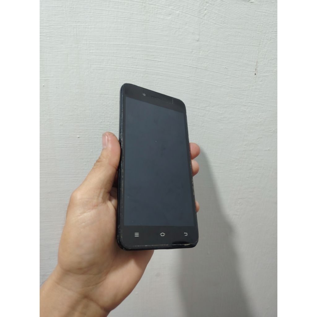 Hp handphone Vivo Y53 minus