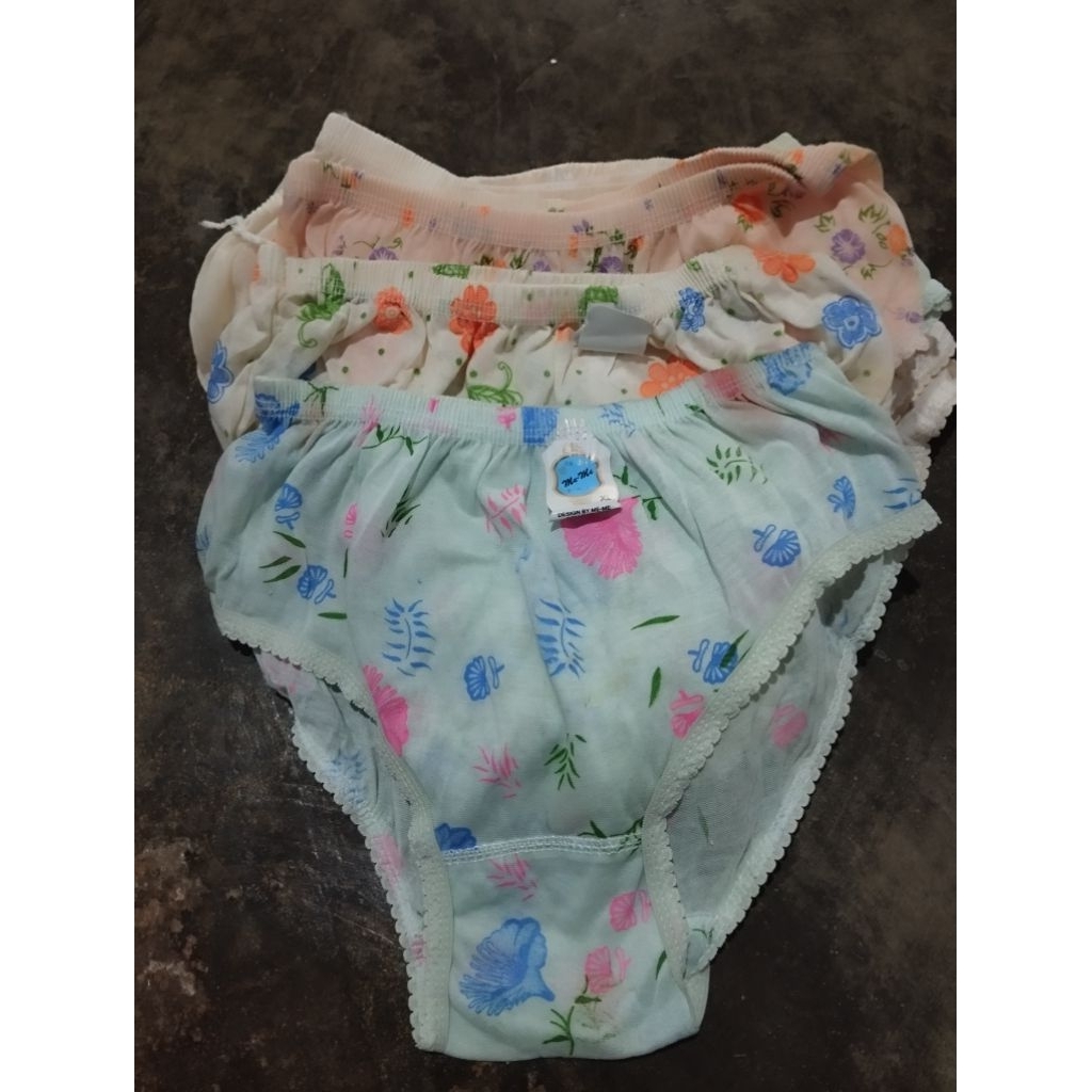 celana dalam wanita BS/RIJEK
