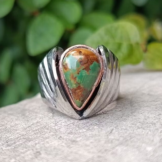 Pirus Persia Hijau Daun Tearshape