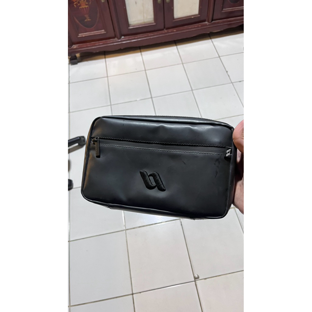 Handbag, Slingbag hefand second