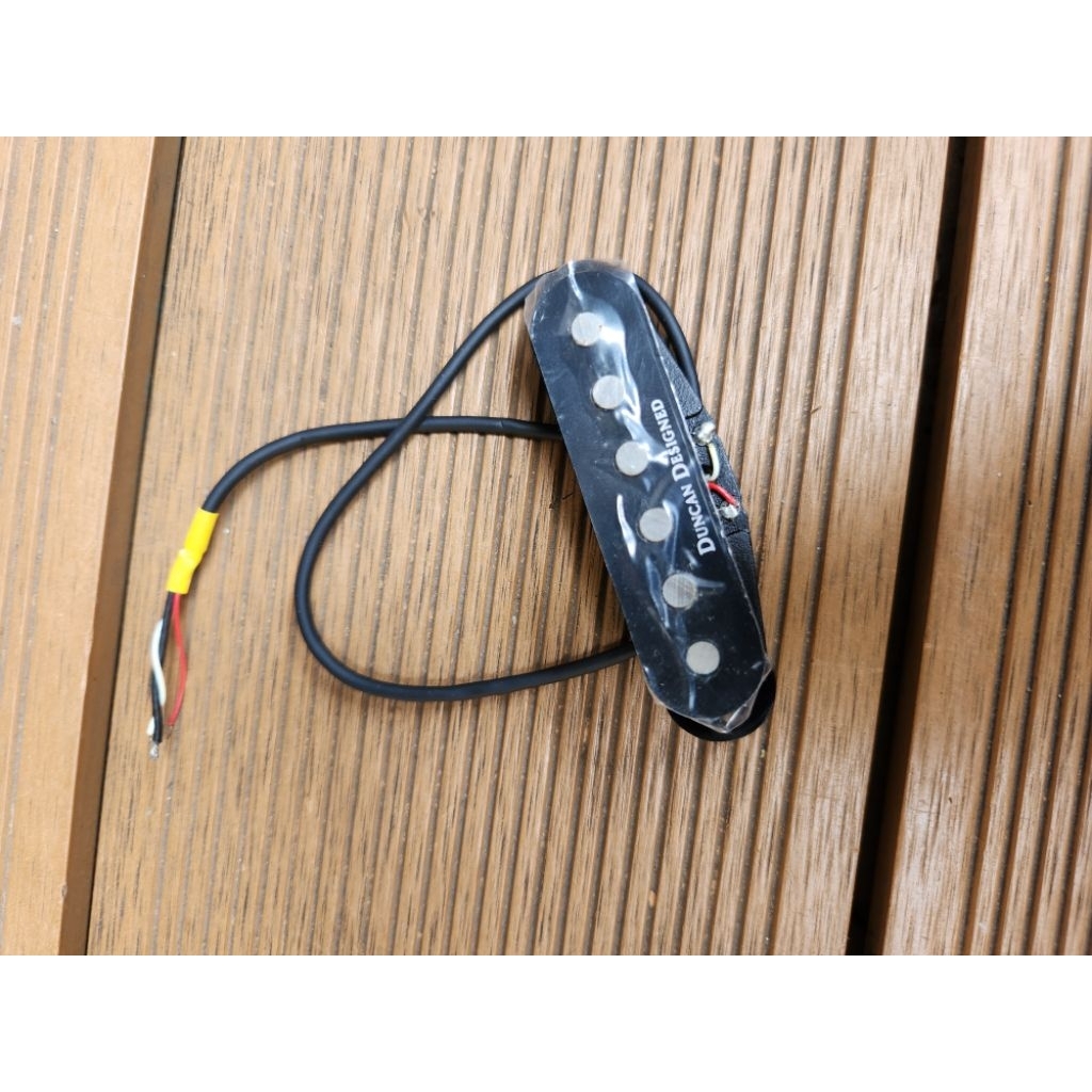 Pickup Gitar Duncan Designed Posisi Middle
