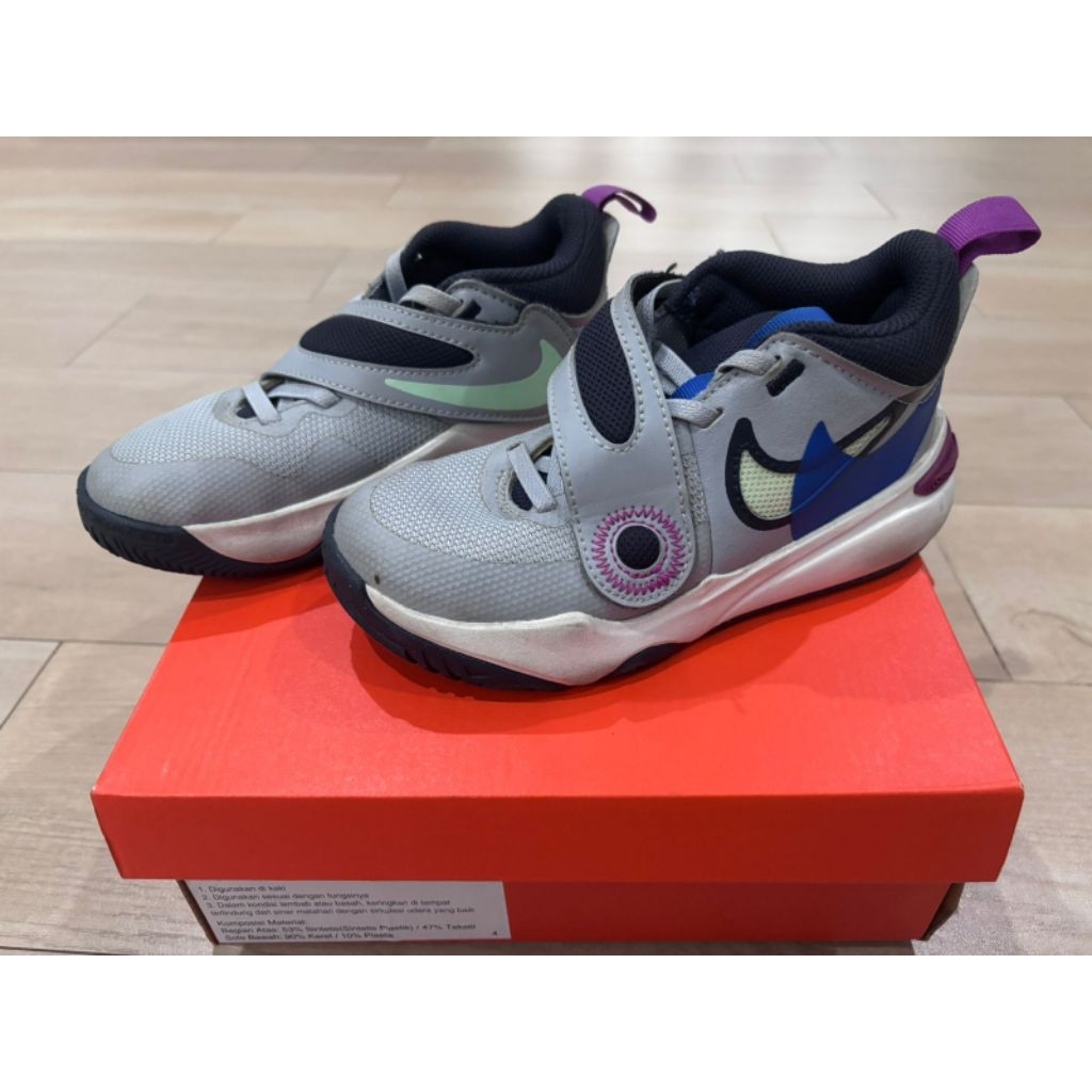 Sepatu Anak Nike ORI Team Hustle D 11 SE Kids Basketball Shoes FN5005-001 Preschool Sizes- Preloved